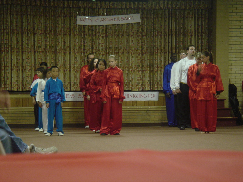 Image: /media/?path=/sports/Kung Fu/2004-10-02 Malee's School 10th Anniversary/DSC03426.JPG